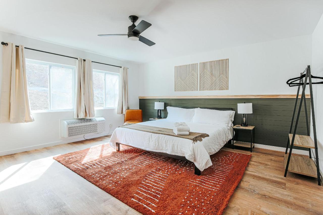 Grey Pine Lodge Waynesboro Quarto foto